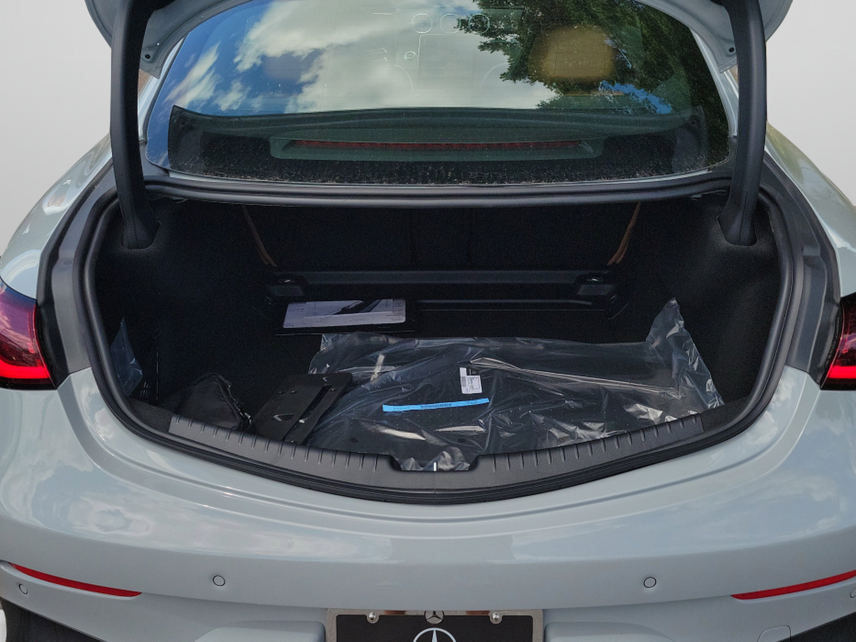 New 2026 Mercedes-Benz CLE 450 4MATIC Coupe image 5