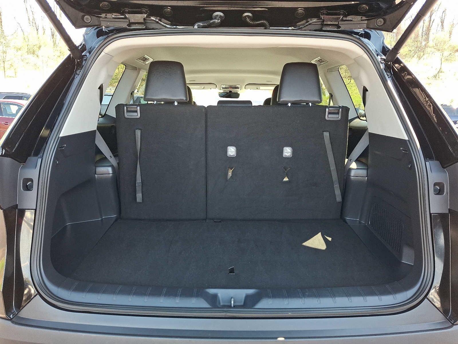 Used 2025 Toyota Grand Highlander AWD image 28