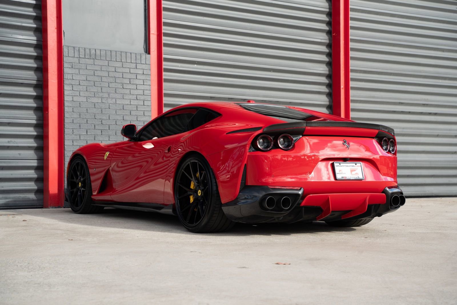 Used 2018 Ferrari 812 Superfast image 7