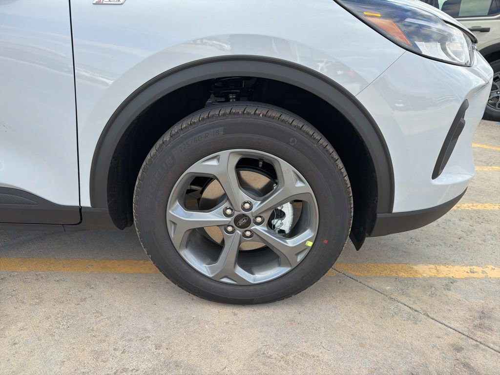 New 2026 Ford Escape ST-Line w/ Tech Pack #1 image 26