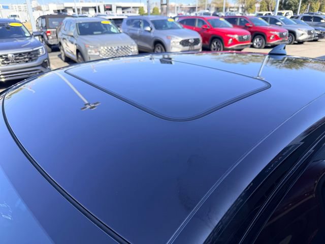 Used 2025 Buick Envista Sport Touring w/ Experience Buick Package image 9