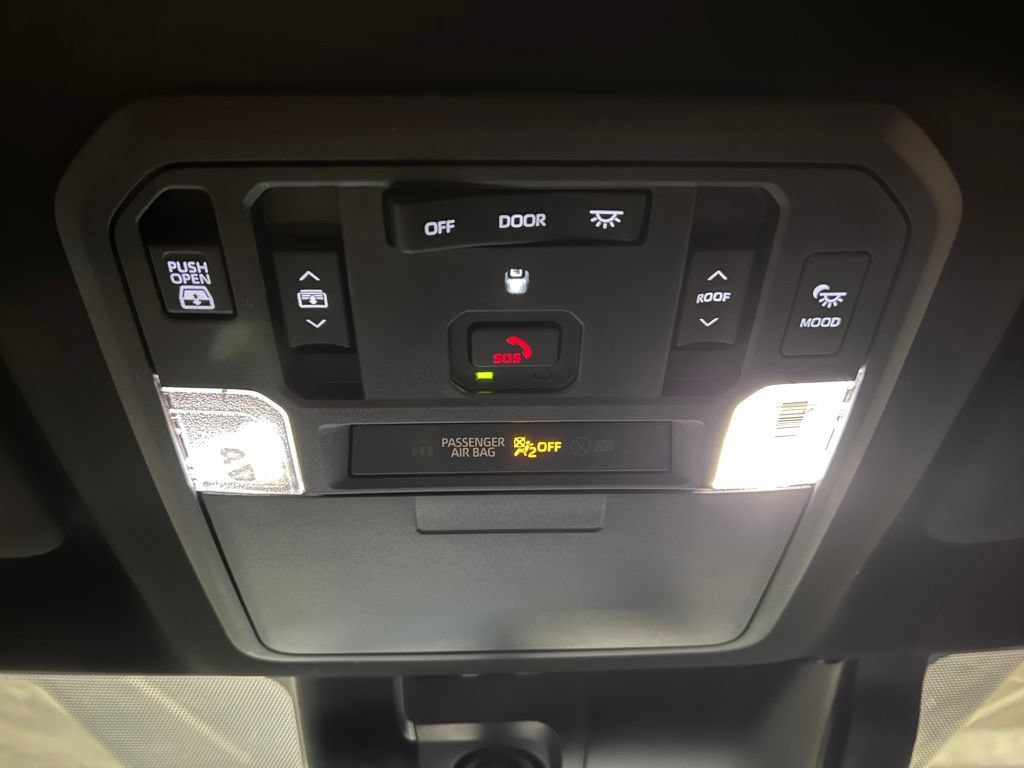 New 2026 Toyota Tundra Platinum AWD/4WD image 27