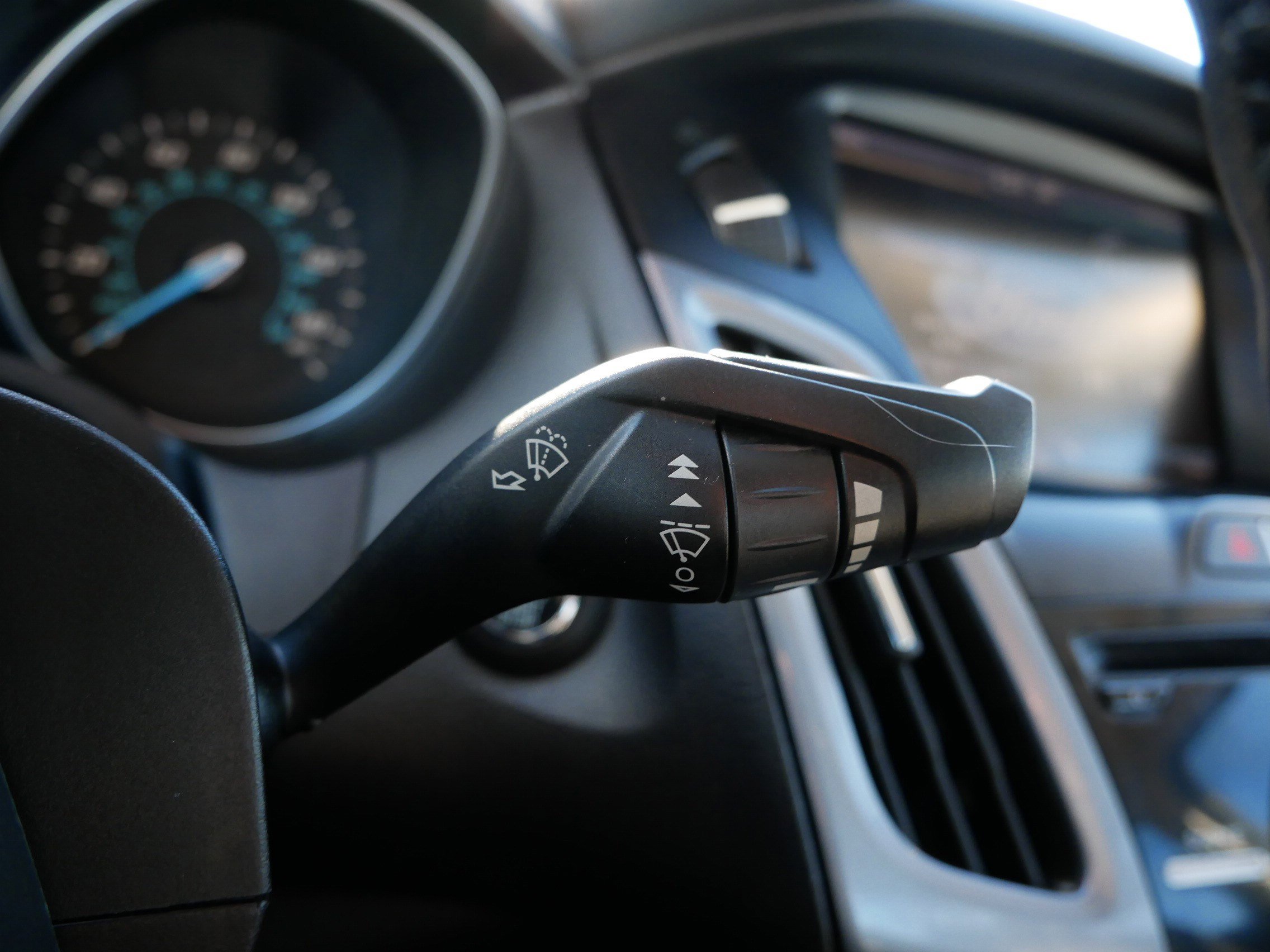 Used 2013 Ford Focus Titanium image 33