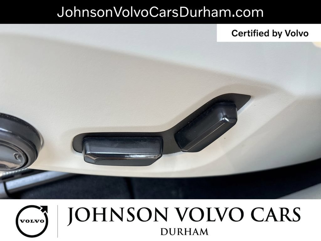 Certified 2024 Volvo XC60 T8 Ultimate w/ Protection Package Premier AWD/4WD image 15