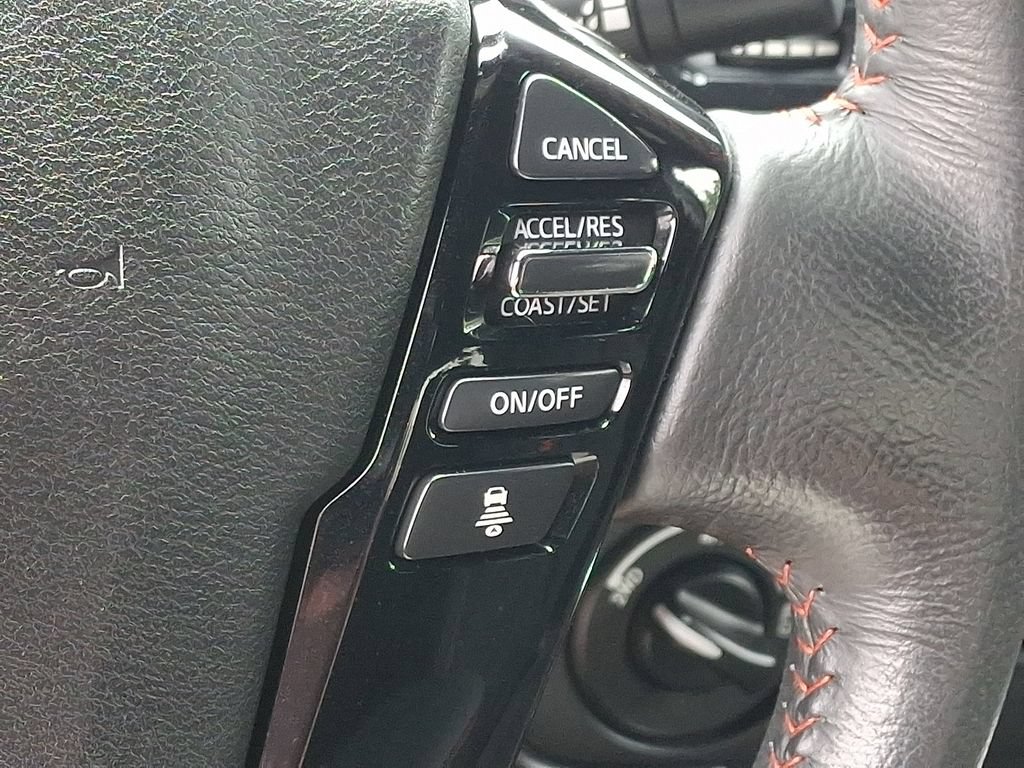 Used 2024 Nissan Frontier PRO-4X w/ Technology Package AWD/4WD image 22