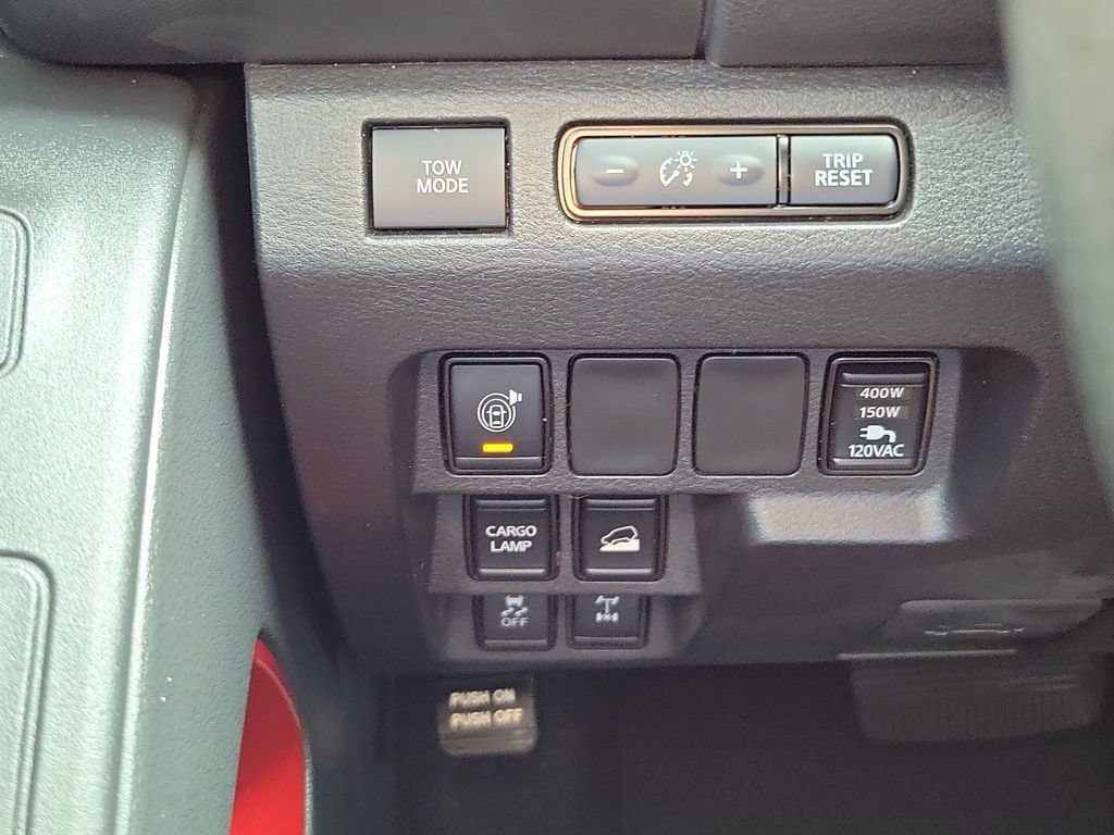 Used 2024 Nissan Frontier PRO-4X w/ Pro Premium Package AWD/4WD image 21