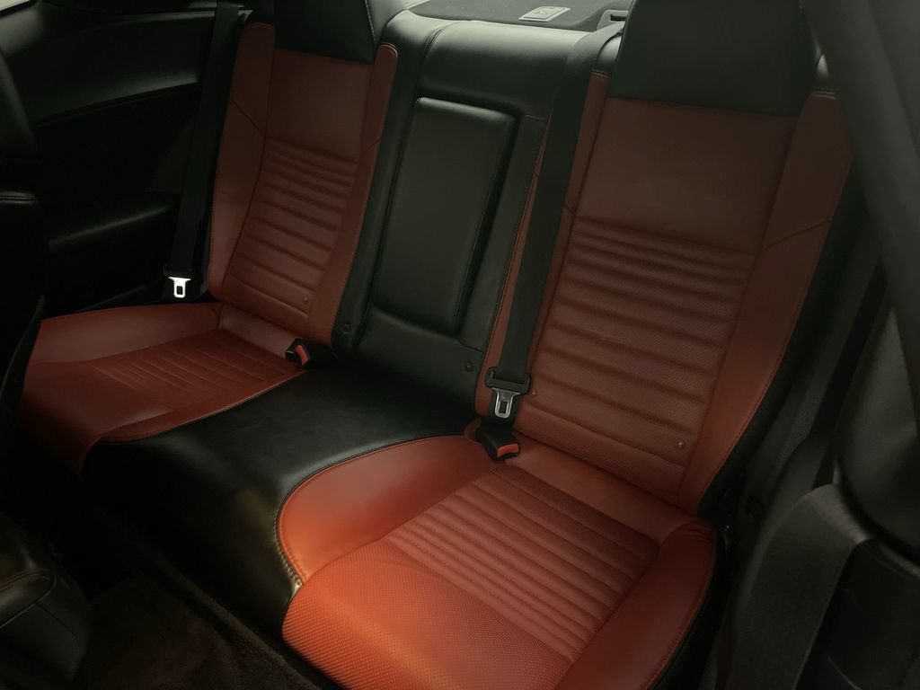 Used 2016 Dodge Challenger R/T Plus RWD image 19