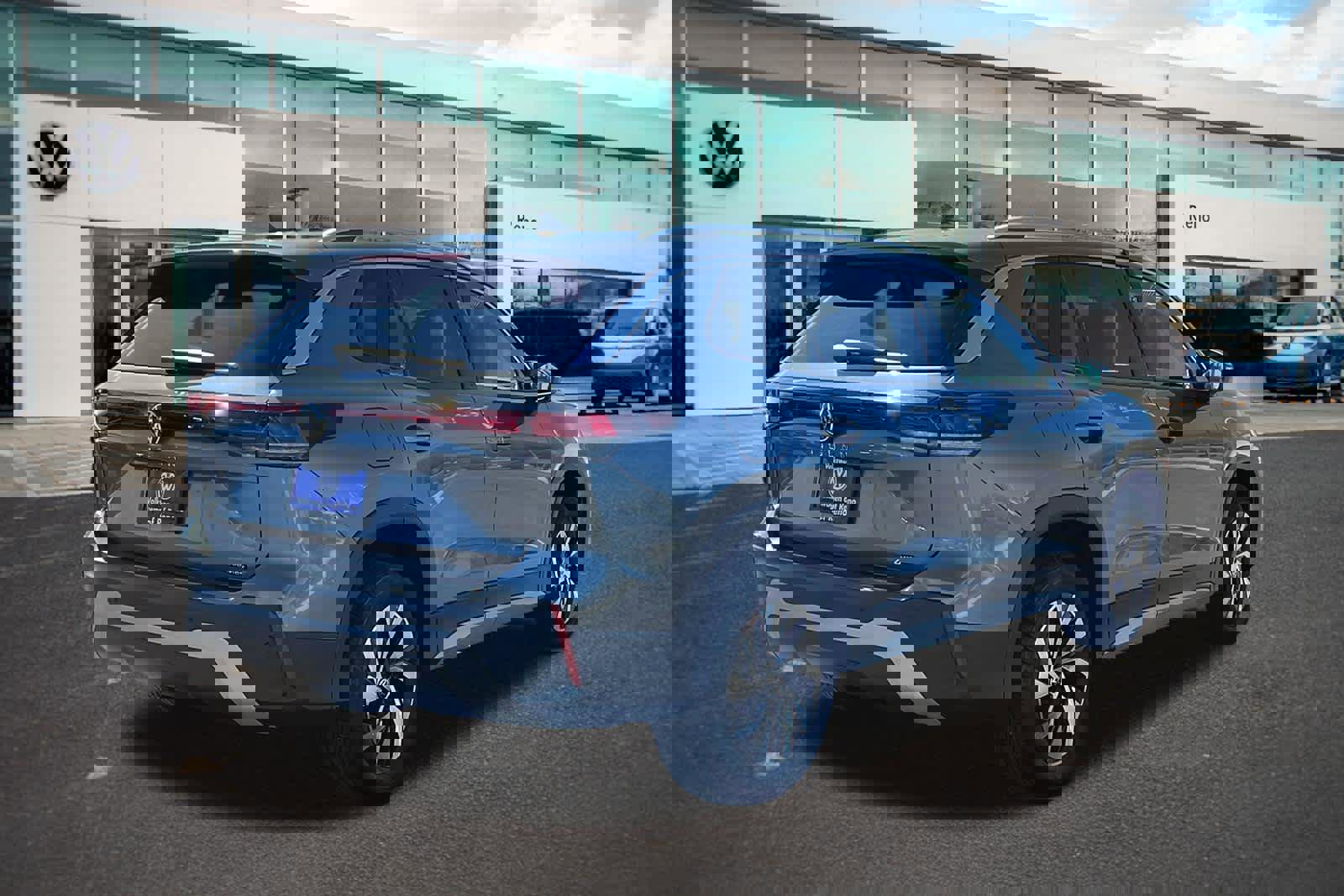 Certified 2026 Volkswagen Tiguan S image 5