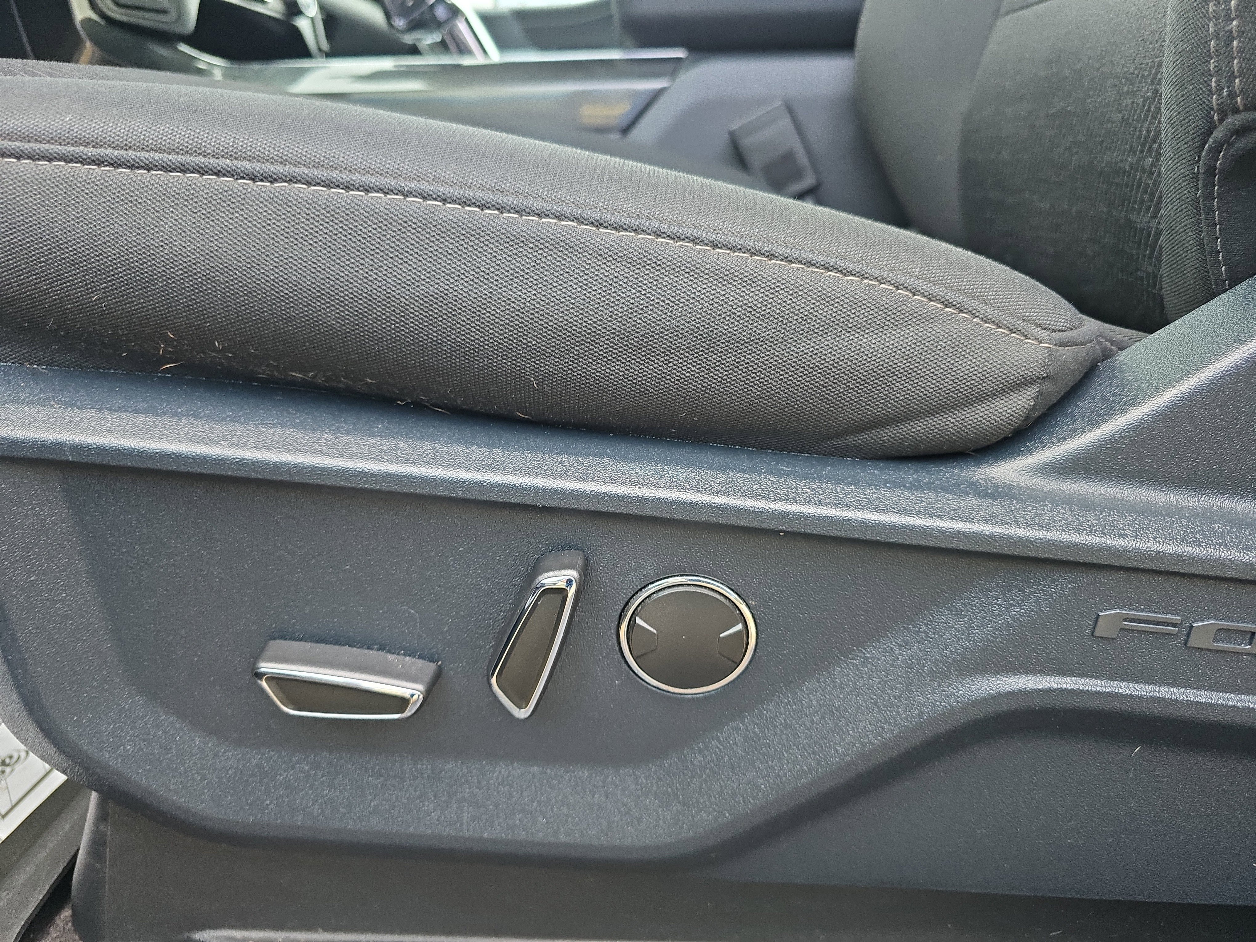 Used 2021 Ford F150 XLT w/ Equipment Group 302A High image 13