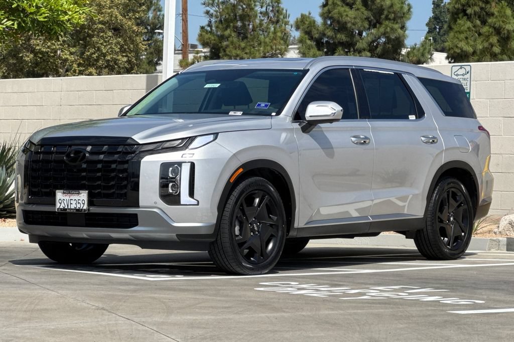 Used 2025 Hyundai Palisade SEL FWD image 10