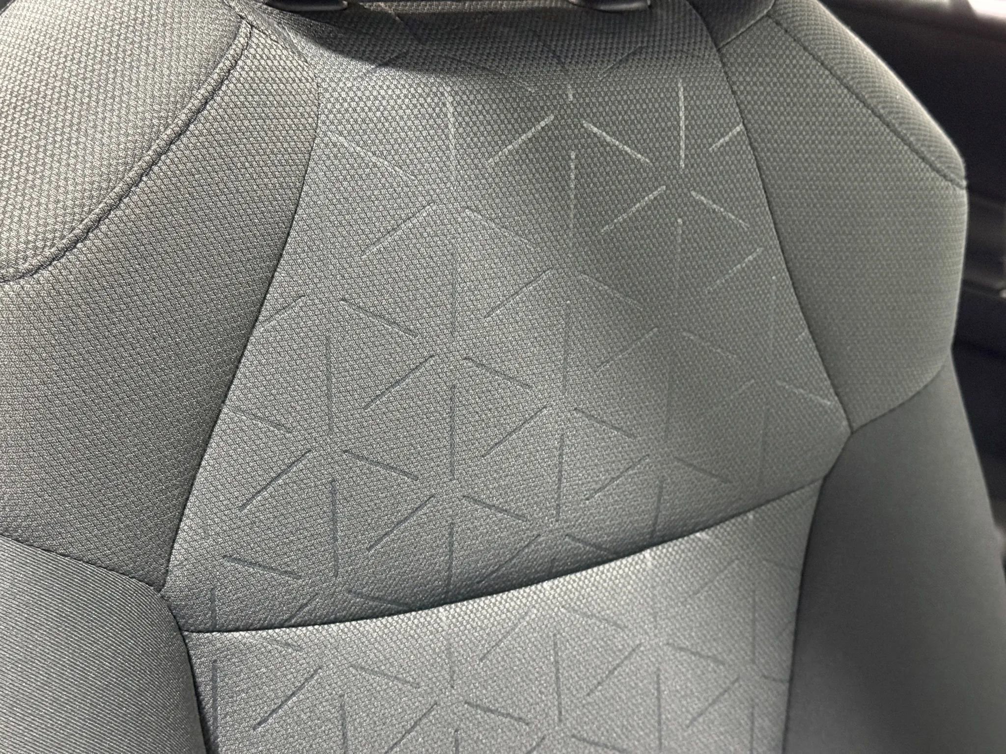 Used 2022 Toyota RAV4 XLE w/ Convenience Package image 51