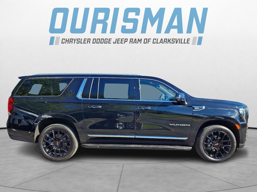 Used 2022 GMC Yukon XL SLT w/ SLT Luxury Package AWD/4WD image 7