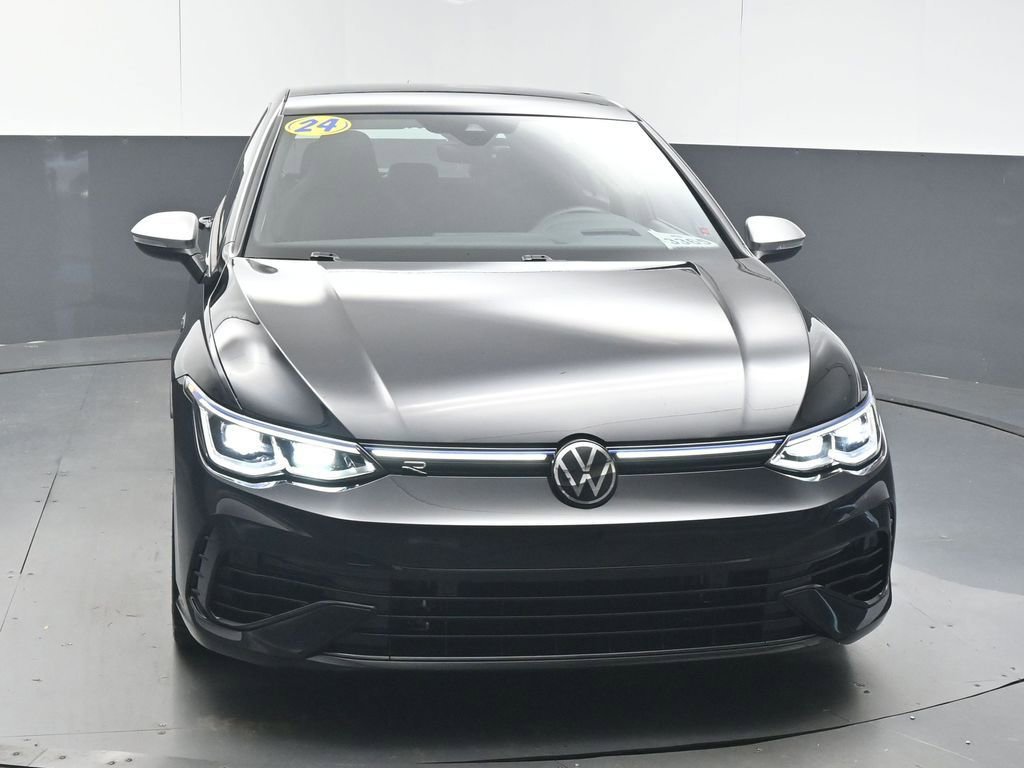 Used 2024 Volkswagen Golf R image 3