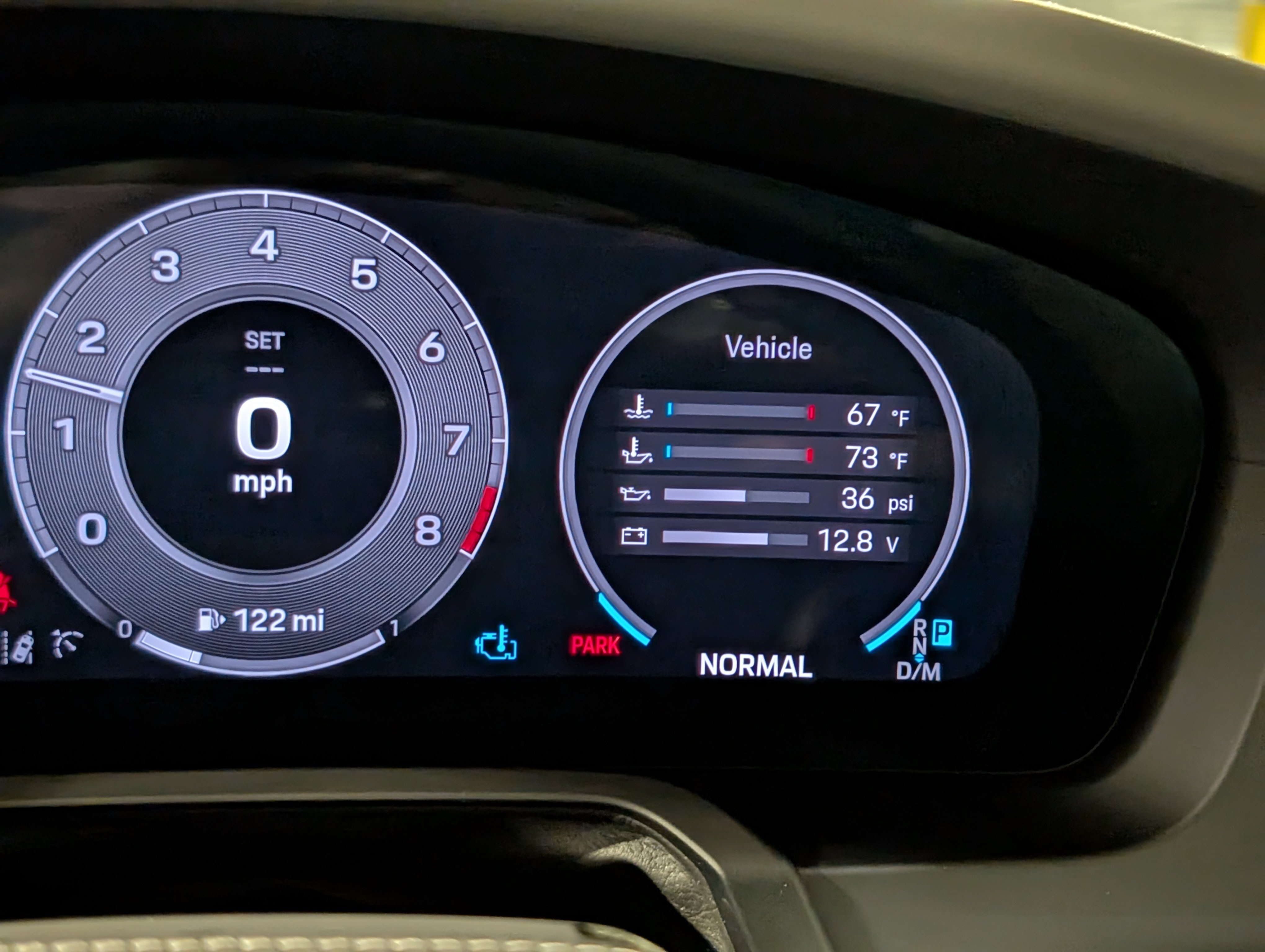 Certified 2025 Porsche 911 Carrera RWD image 29