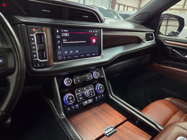 Used 2023 GMC Yukon XL Denali Ultimate AWD/4WD image 52