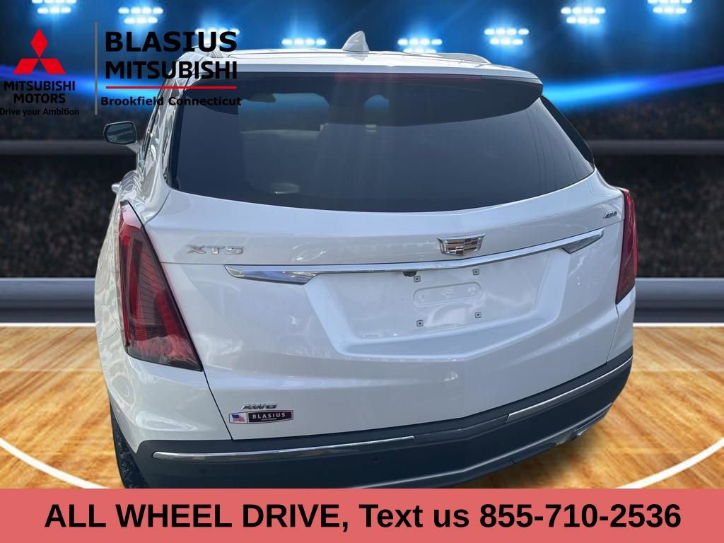 Used 2023 Cadillac XT5 Premium Luxury image 5