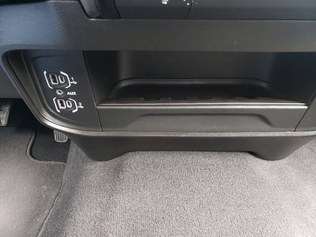 Used 2024 RAM 2500 Big Horn w/ Safety Group image 22