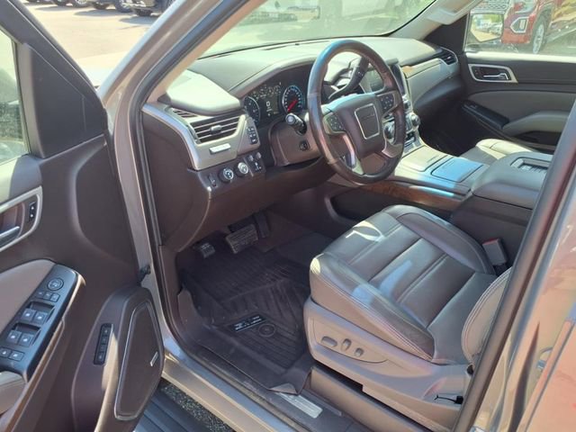 Used 2019 GMC Yukon XL Denali w/ Denali Ultimate Package image 10