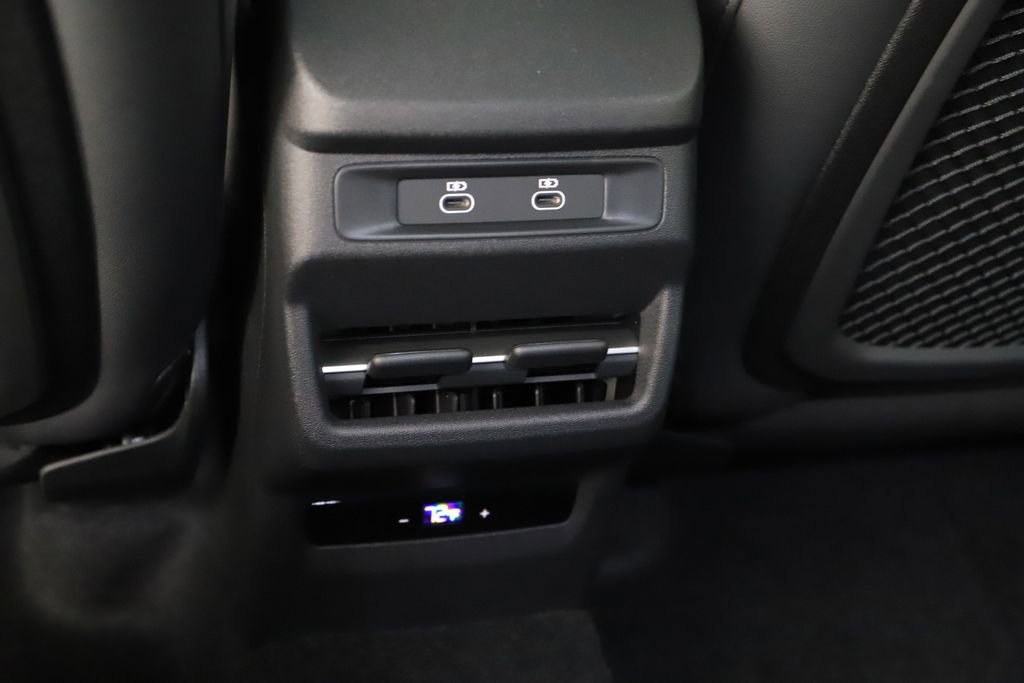 New 2026 Audi Q3 quattro 2.0T AWD/4WD image 21