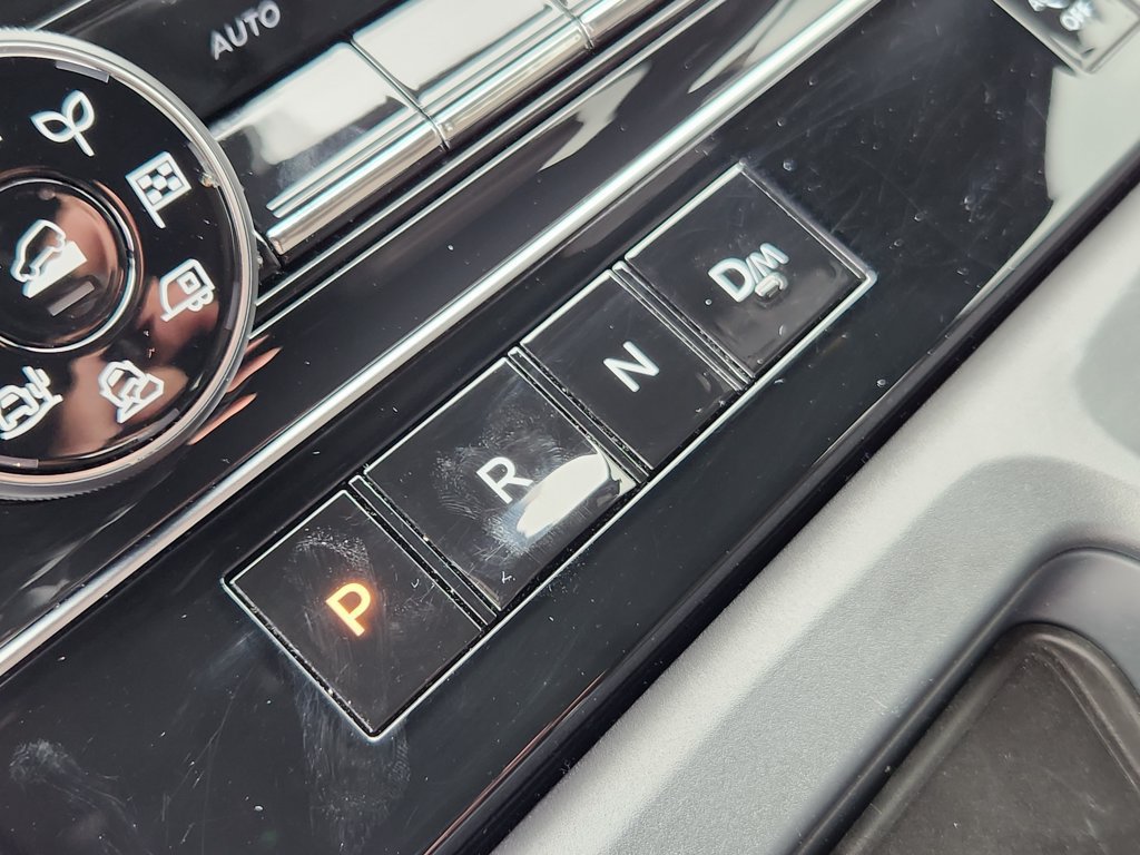 Used 2025 Nissan Armada Platinum AWD/4WD image 22