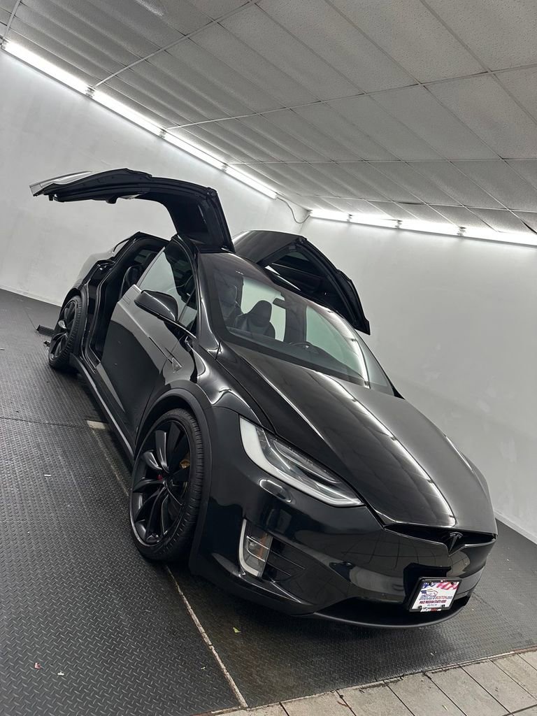 Used 2016 Tesla Model X Performance image 41