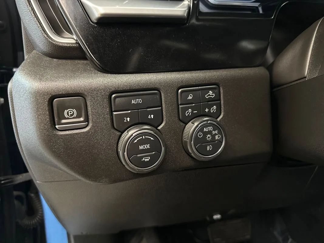 Used 2022 Chevrolet Silverado 1500 LTZ w/ Max Trailering Package AWD/4WD image 60