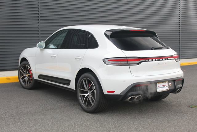 New 2025 Porsche Macan S image 3