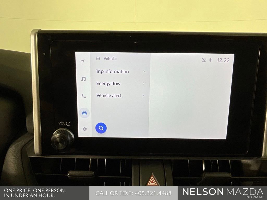 Used 2024 Toyota RAV4 SE image 35