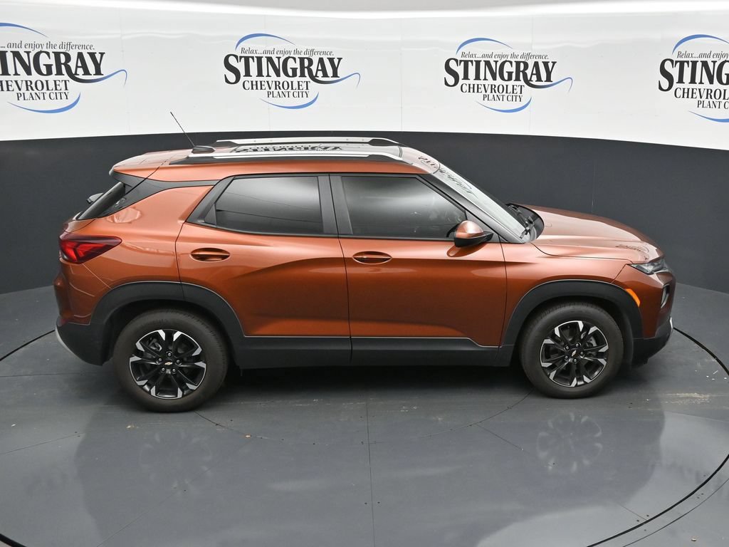 Used 2021 Chevrolet TrailBlazer LT w/ Sun and Liftgate Package FWD image 25