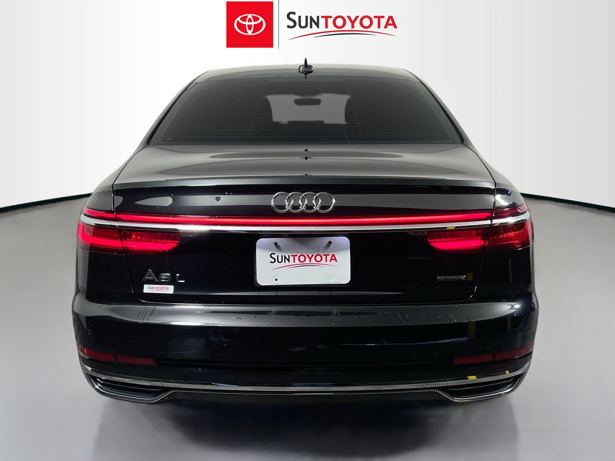 Used 2019 Audi A8 L 3.0T w/ Executive Package image 5