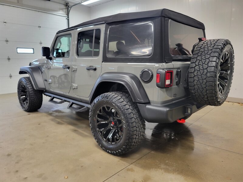 Used 2022 Jeep Wrangler Unlimited Sport AWD/4WD image 7