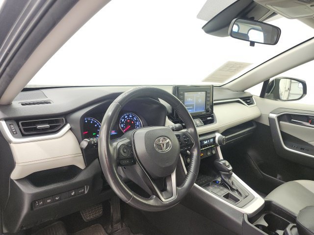 Used 2021 Toyota RAV4 XLE Premium AWD/4WD image 12