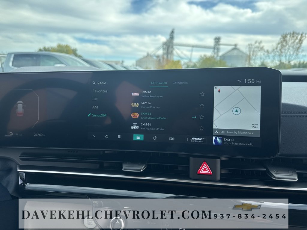 Used 2025 Kia Carnival SX Prestige image 13