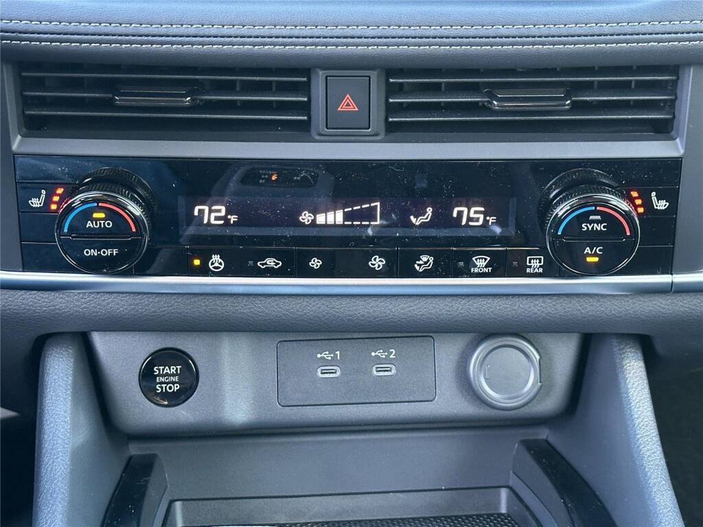 New 2026 Nissan Rogue SV w/ Cold Weather Package AWD/4WD image 16
