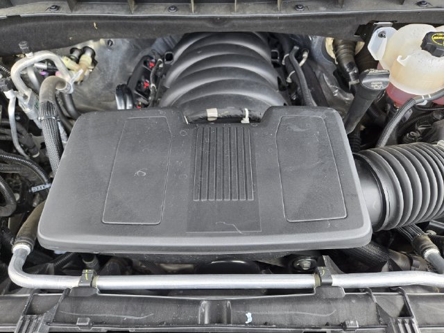 Used 2025 GMC Yukon AT4 w/ AT4 Premium Package AWD/4WD image 36