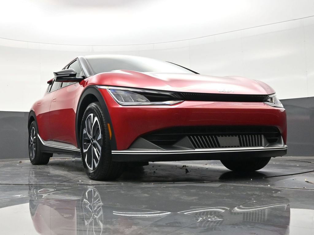 Used 2024 Kia EV6 Light RWD image 27