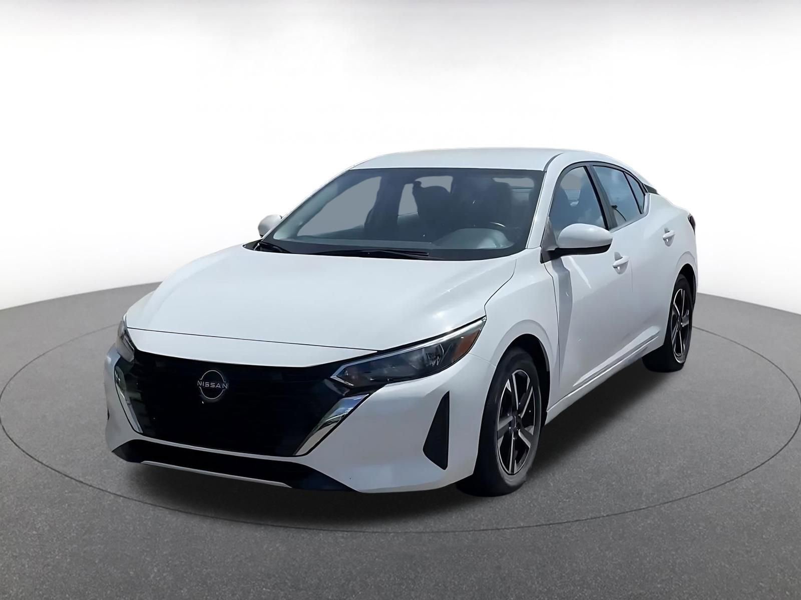 Used 2025 Nissan Sentra SV image 4