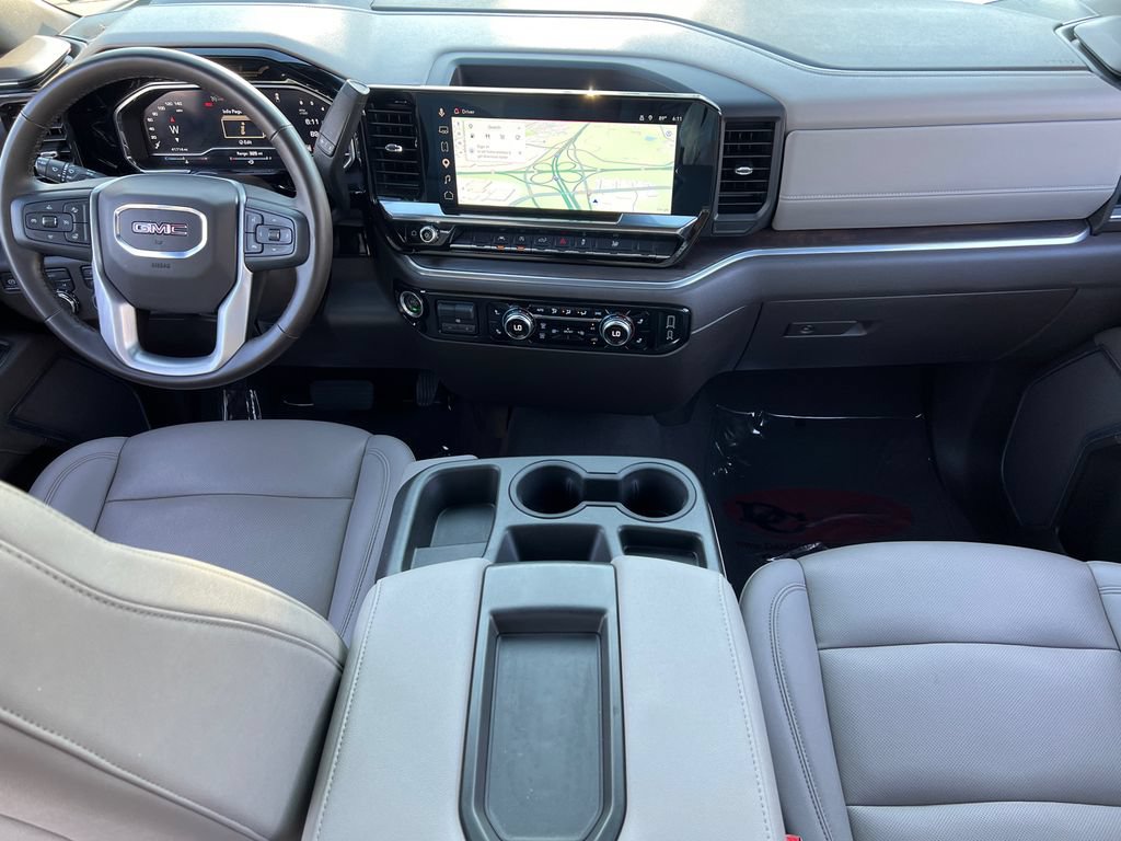 Used 2025 GMC Sierra 1500 SLT AWD/4WD image 16