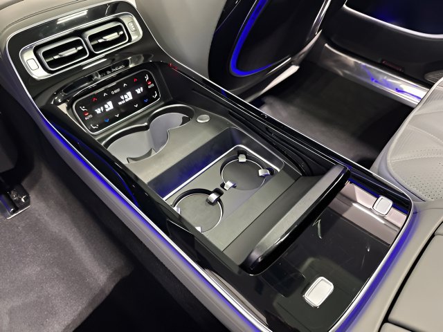 Certified 2023 Mercedes-Benz Maybach S 680 4MATIC image 27