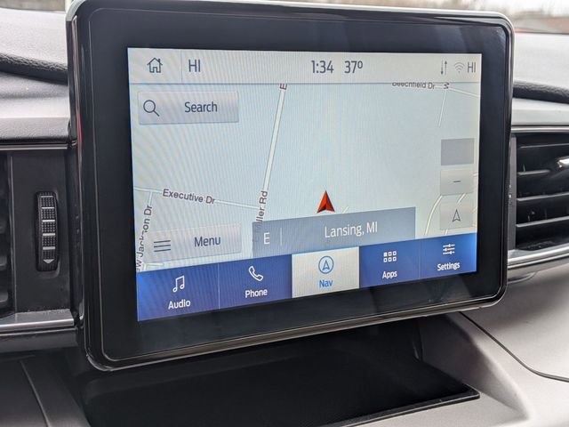 Used 2022 Ford Explorer XLT w/ Equipment Group 202A image 24