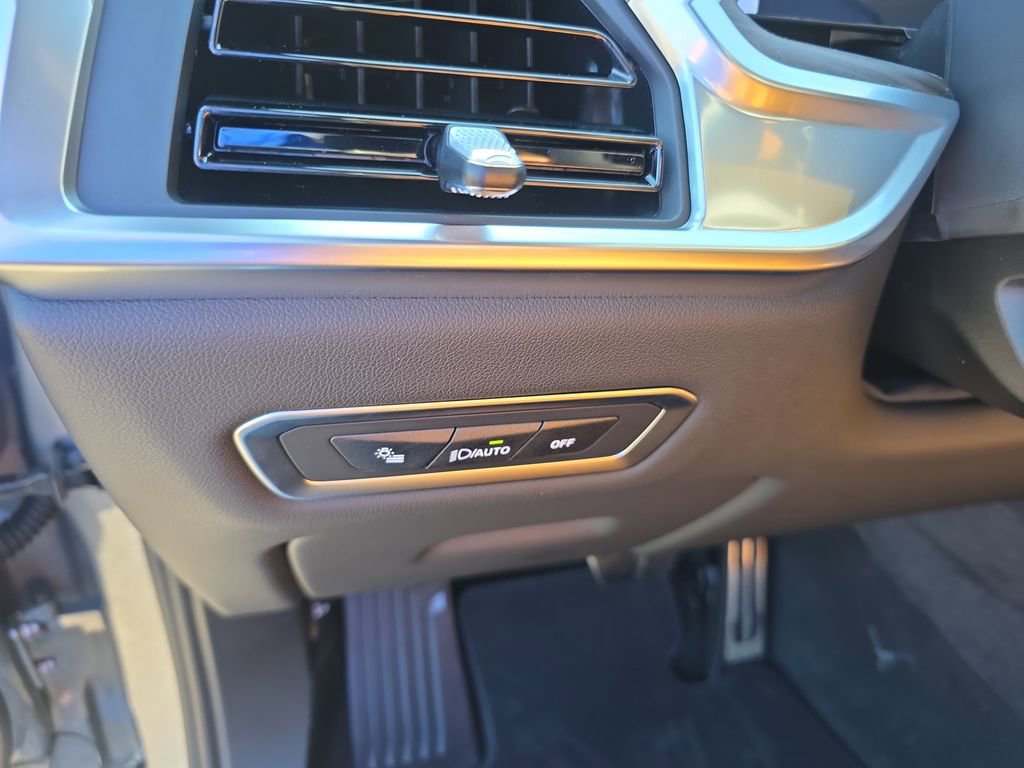 New 2026 BMW X7 xDrive40i image 12