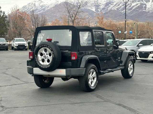 Used 2014 Jeep Wrangler Unlimited Sahara w/ Dual Top Group AWD/4WD image 4