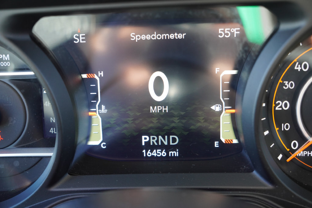 Certified 2026 Jeep Gladiator Mojave AWD/4WD image 6