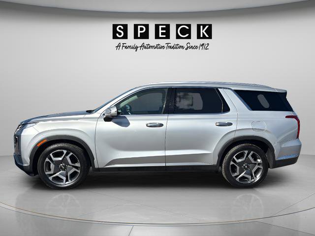 Used 2023 Hyundai Palisade Limited w/ Cargo Package AWD/4WD image 1