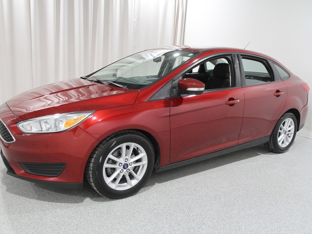 Used 2016 Ford Focus SE image 3