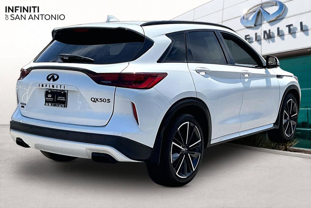 Used 2023 INFINITI QX50 Sport AWD/4WD image 2