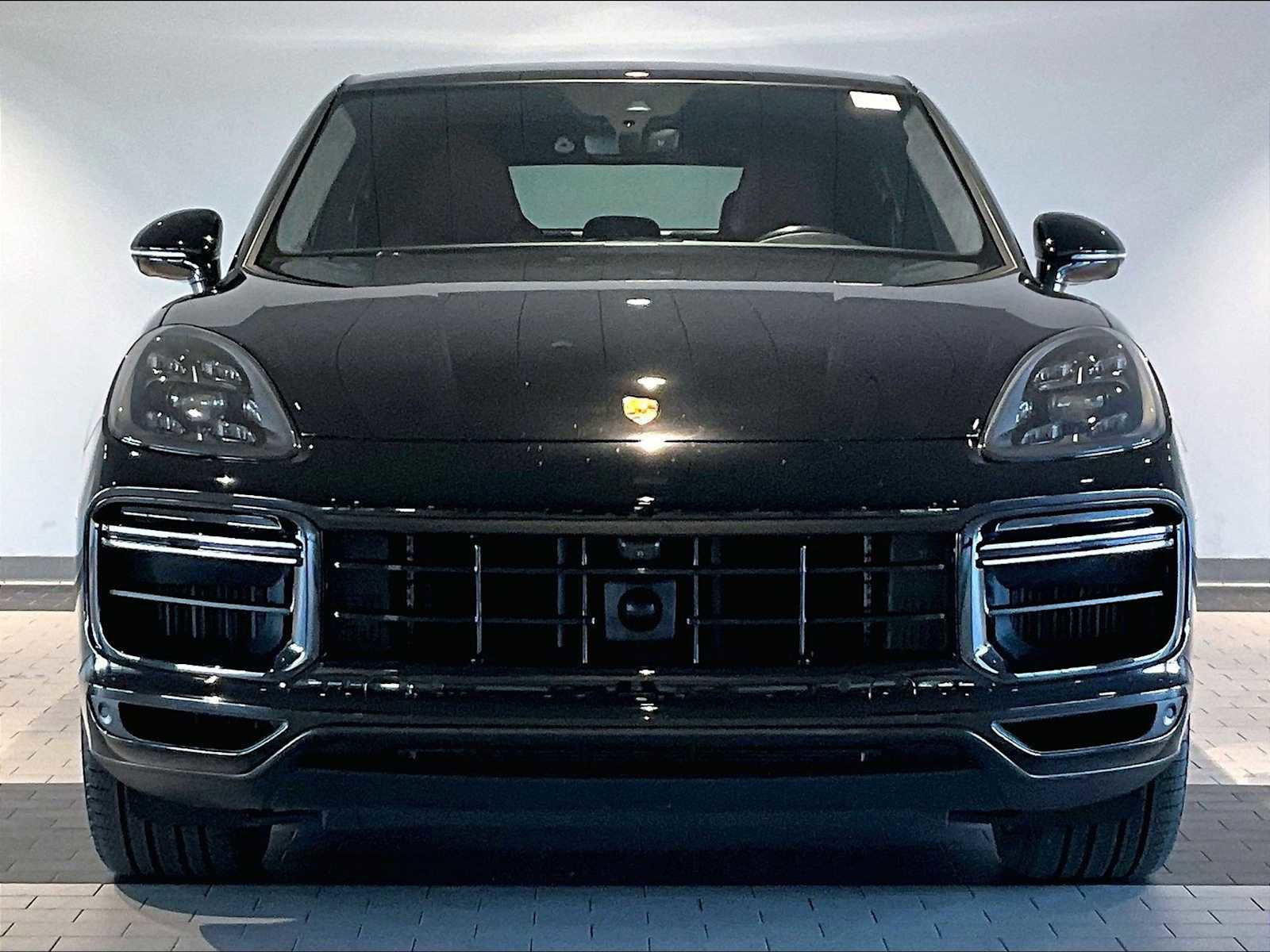 Used 2022 Porsche Cayenne Turbo w/ Premium Package Plus (PI3) image 13