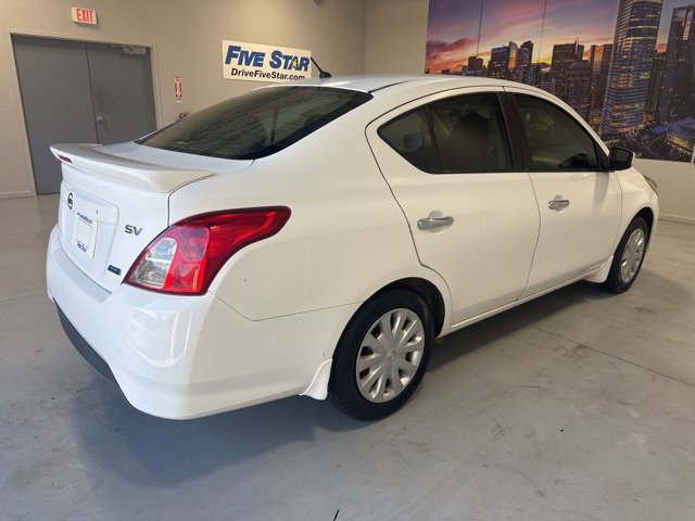 Used 2016 Nissan Versa SV image 19