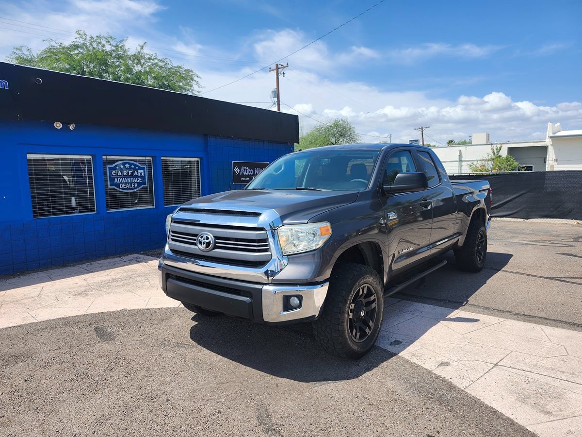 Used 2014 Toyota Tundra SR5 w/ SR5 Upgrade Package RWD image 3