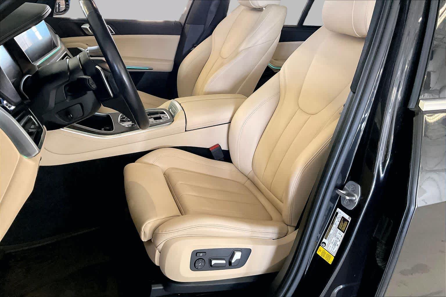 Used 2022 BMW X5 sDrive40i w/ Premium Package RWD image 7
